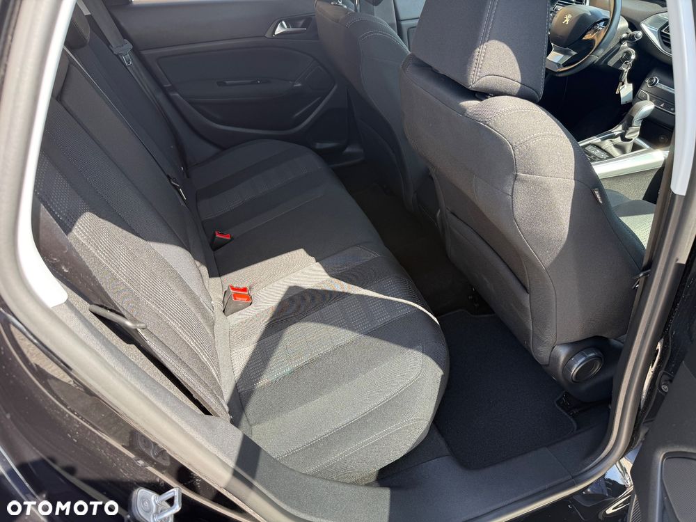 Peugeot 308 - 26