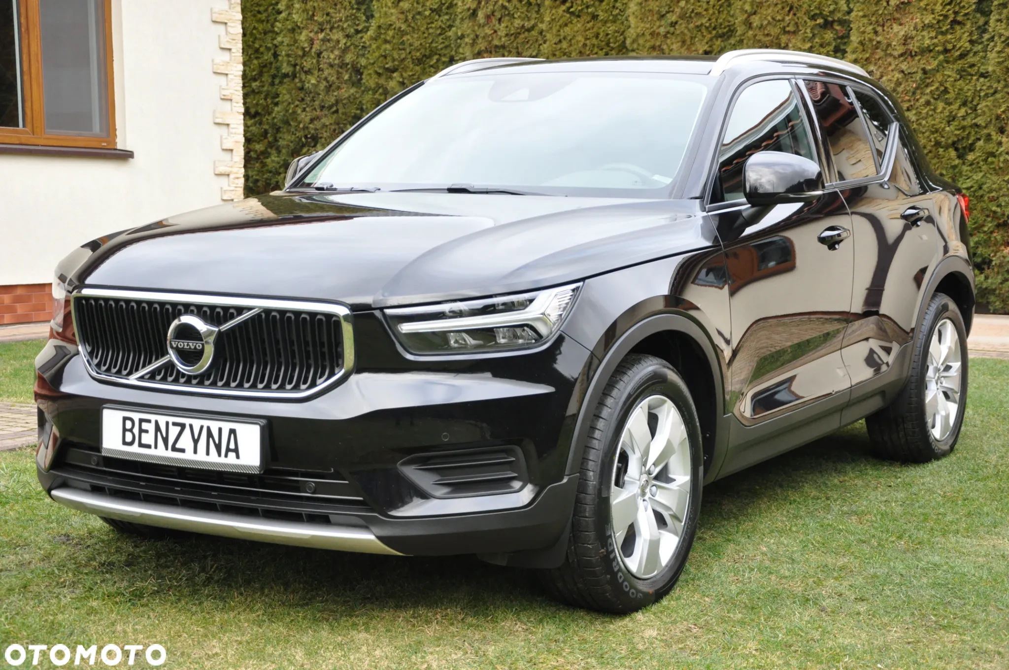 Volvo XC 40 T3 Momentum - 4