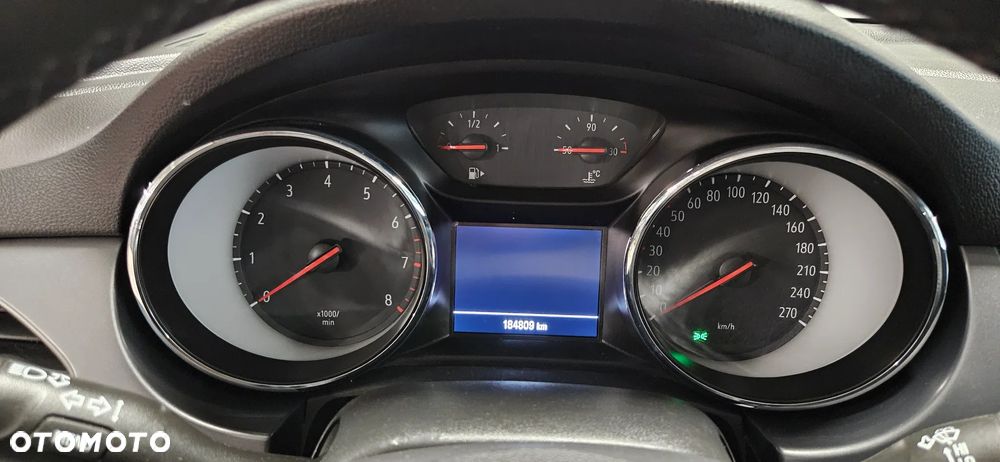 Opel Astra 1.4 T Enjoy - 11