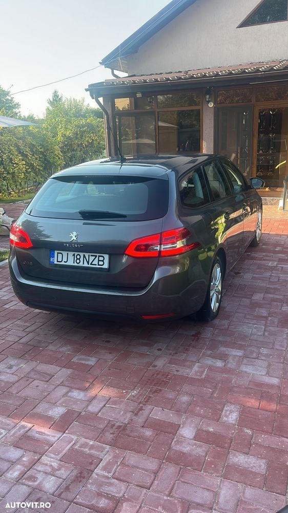 Peugeot 308 - 7