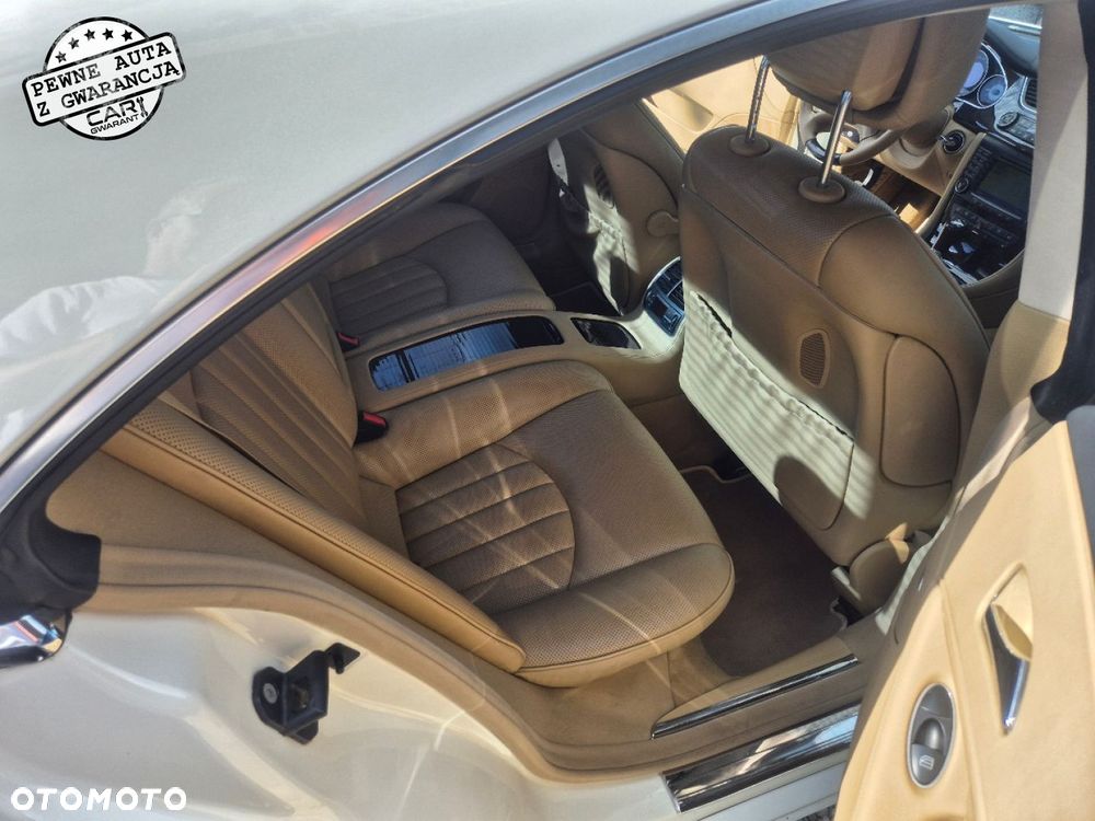 Mercedes-Benz CLS - 23
