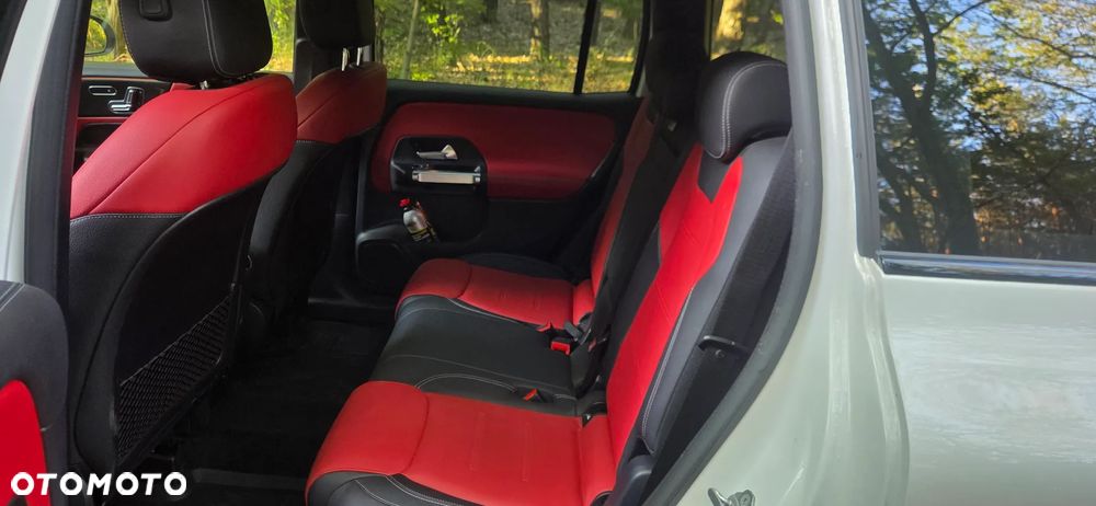 Mercedes-Benz GLB AMG 35 4-Matic - 22