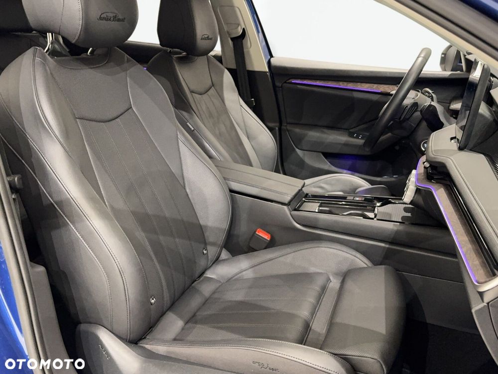 Skoda Superb 2.0 TDI SCR L&K DSG - 19