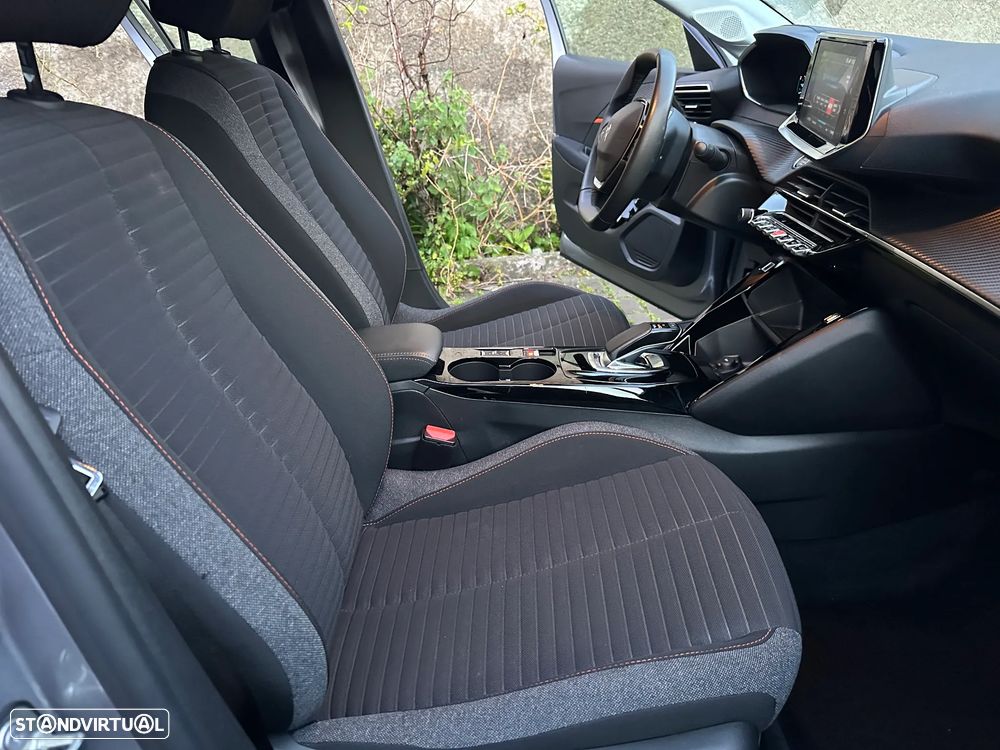 Peugeot e-208 Active Pack - 5