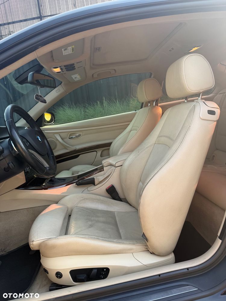 BMW Seria 3 330 Ci Edition Exclusive - 17