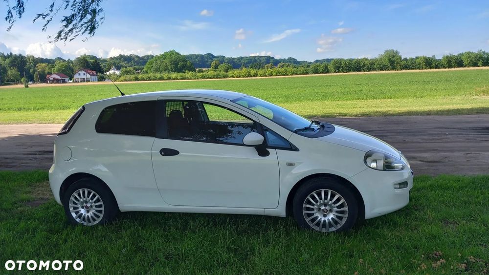 Fiat Punto 1.4 Easy S&S - 18