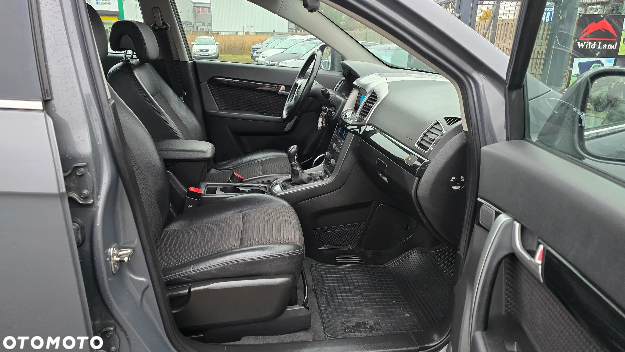 Chevrolet Captiva 2.4 2WD Travel Edition - 16