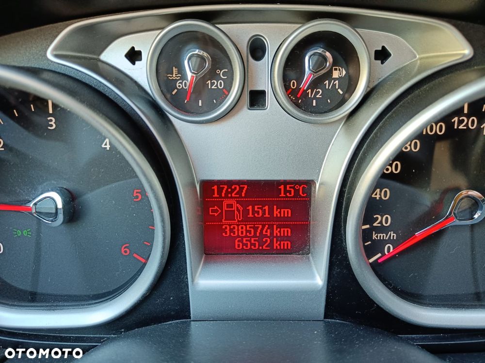 Ford Focus ver-1-8-tdci-trend-plus - 13