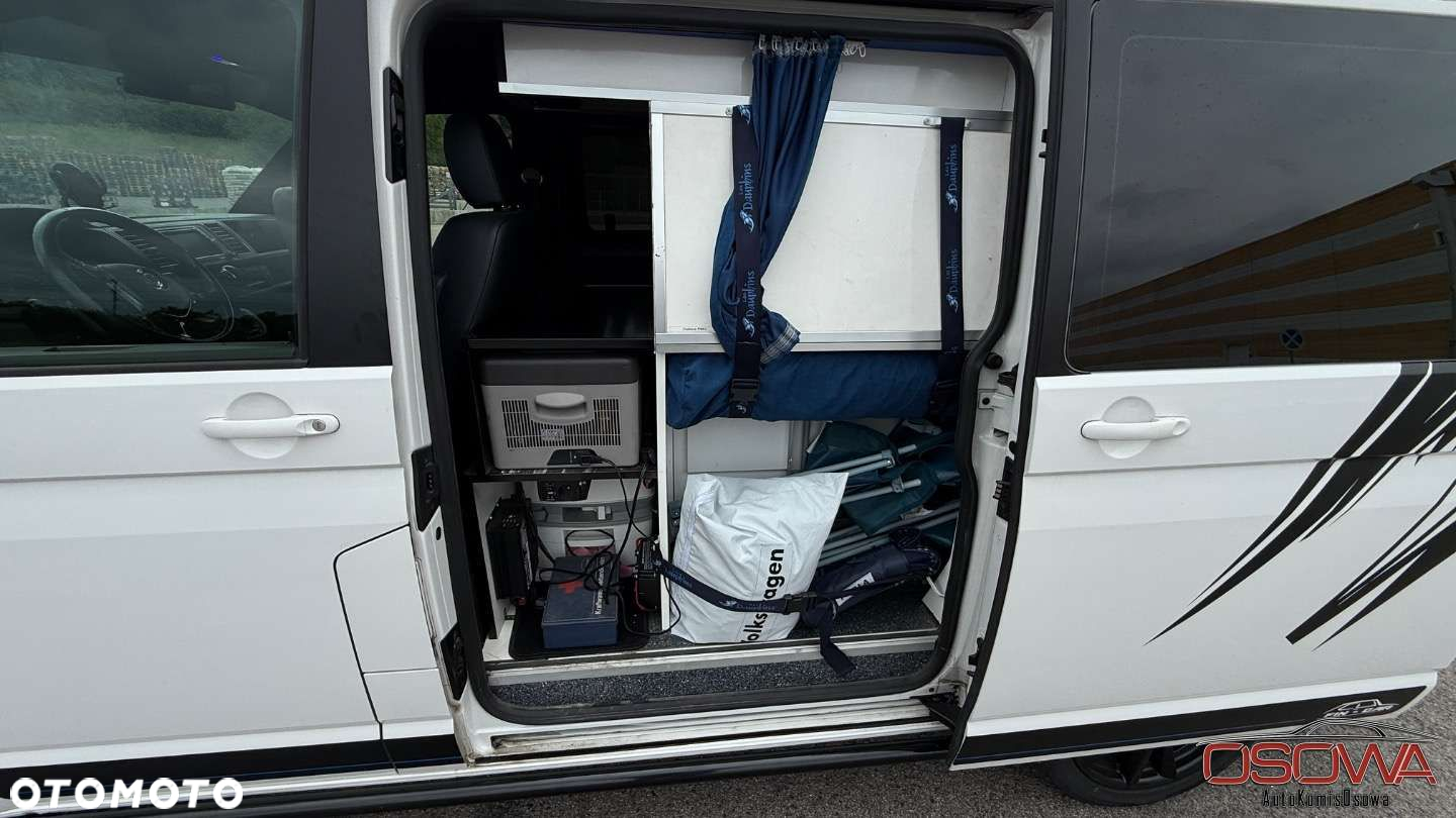 Volkswagen Multivan - 37