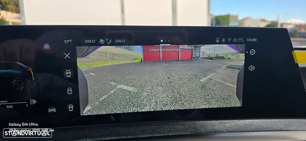 Peugeot 5008 1.2 Hybrid GT e-DCS6 - 44