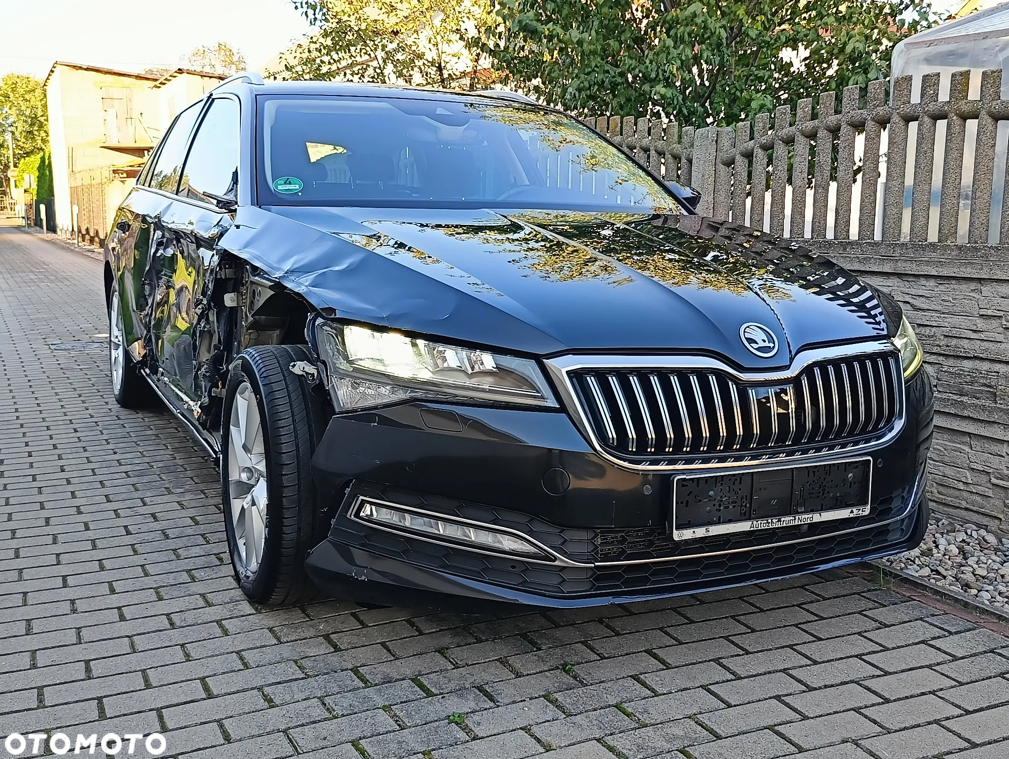 Skoda Superb Combi 2.0 TDI DSG Ambition - 10