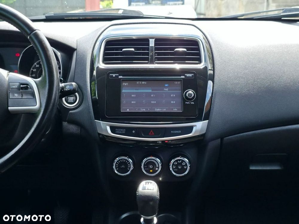 Mitsubishi ASX - 16