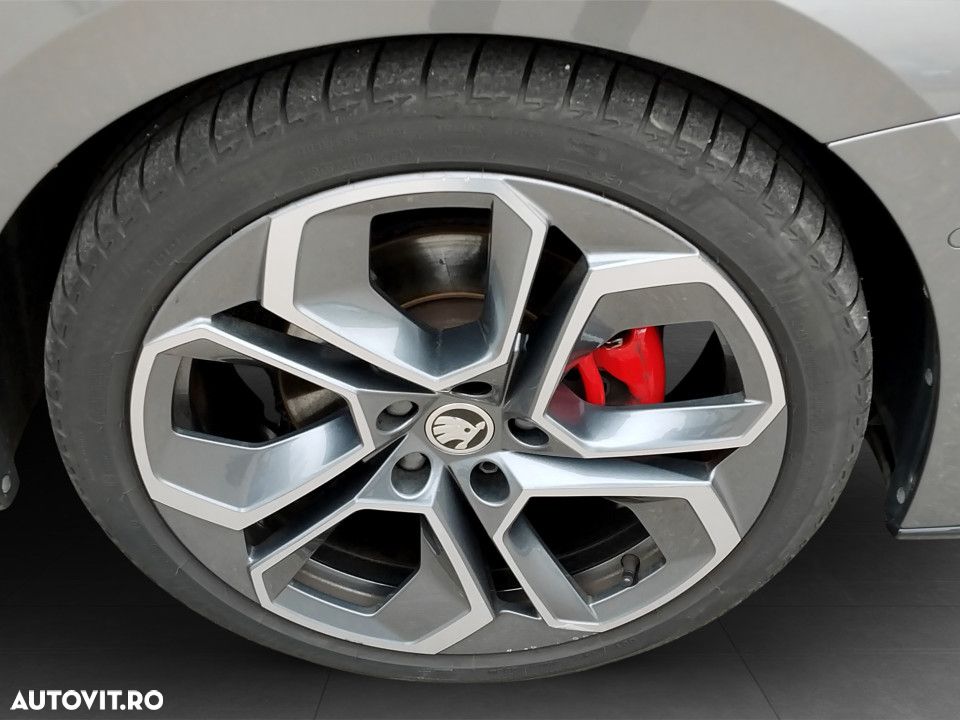 Skoda Octavia RS 2.0 TDI DSG 4X4 - 13
