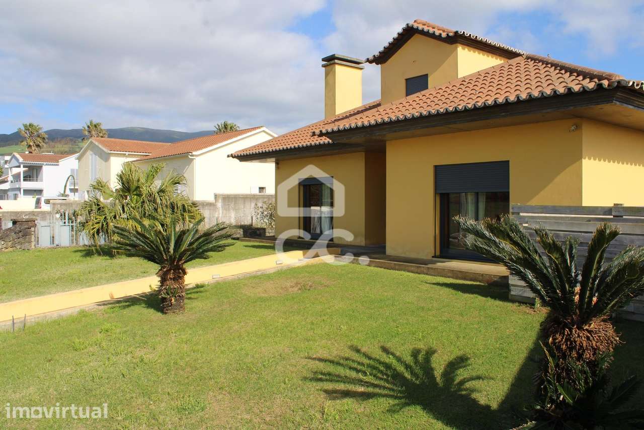 Moradia com  3 Quartos - Santa Cruz - Lagoa - Grande imagem: 2/22