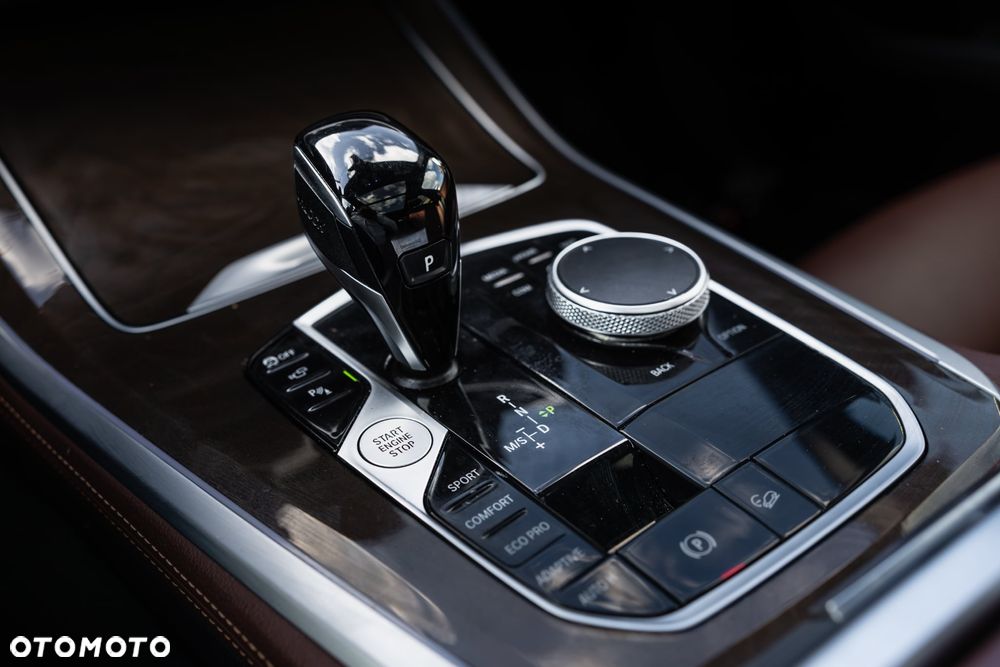 BMW X5 xDrive40i sport - 39