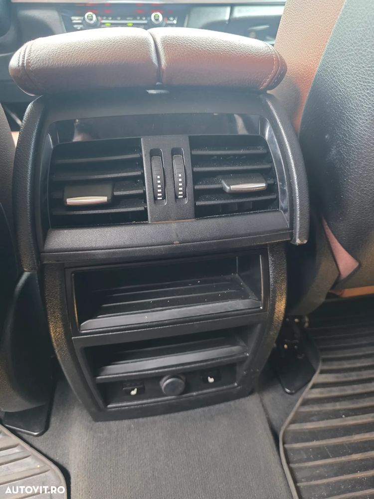 BMW X5 xDrive30d - 14