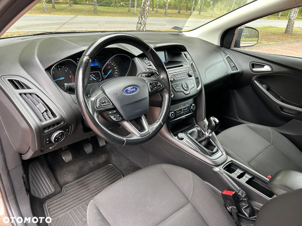 Ford Focus 1.5 TDCi Gold X - 19