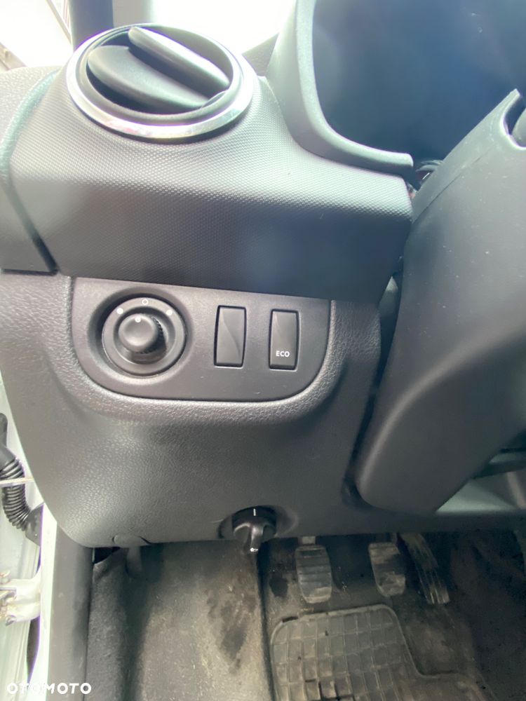 Dacia Logan - 16