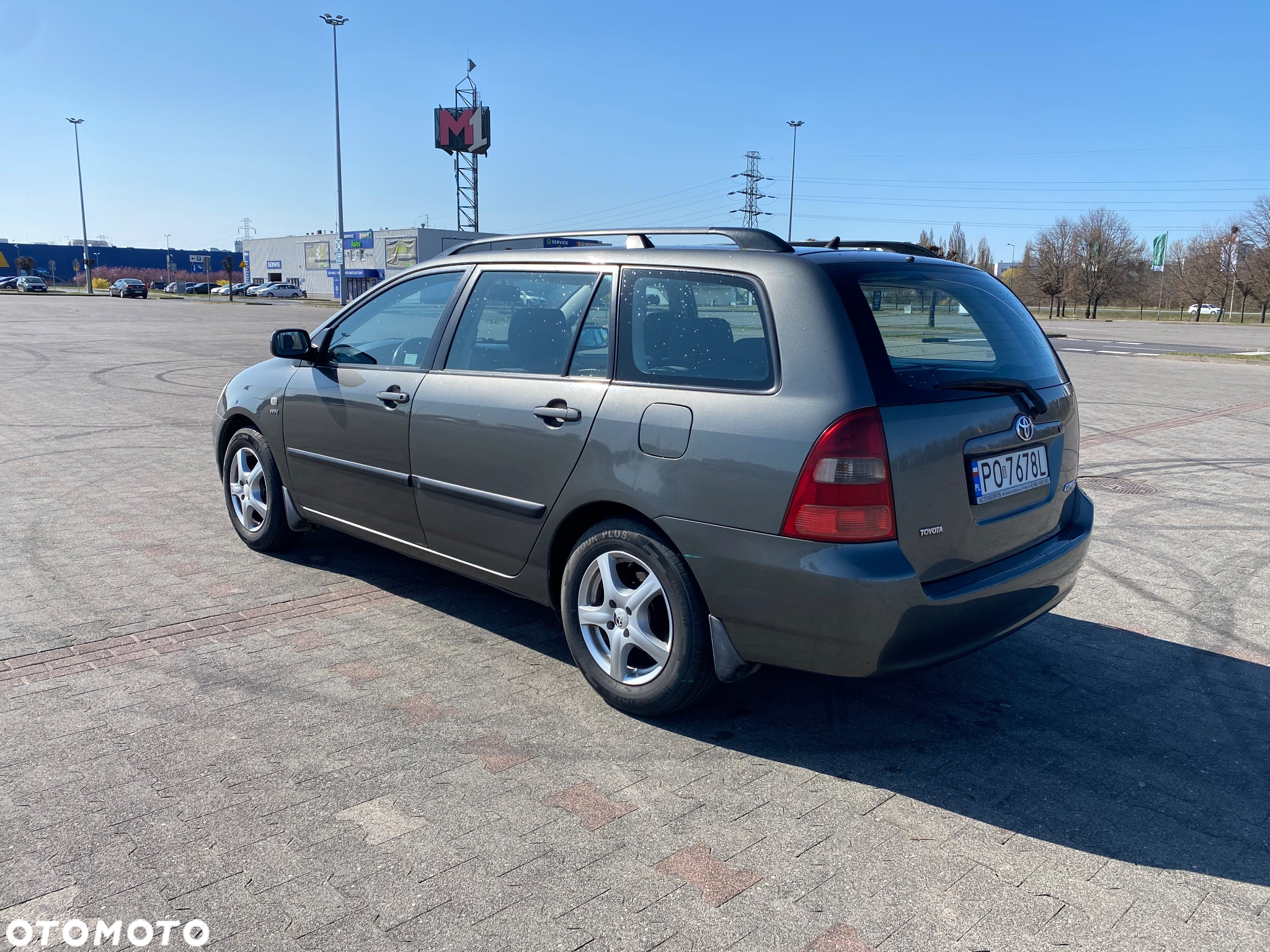 Toyota Corolla - 4