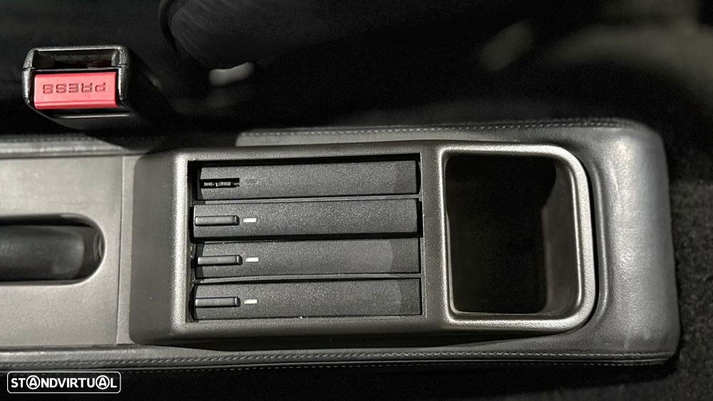 Porsche 911 (964) Coupé 3.3 Turbo II - 26