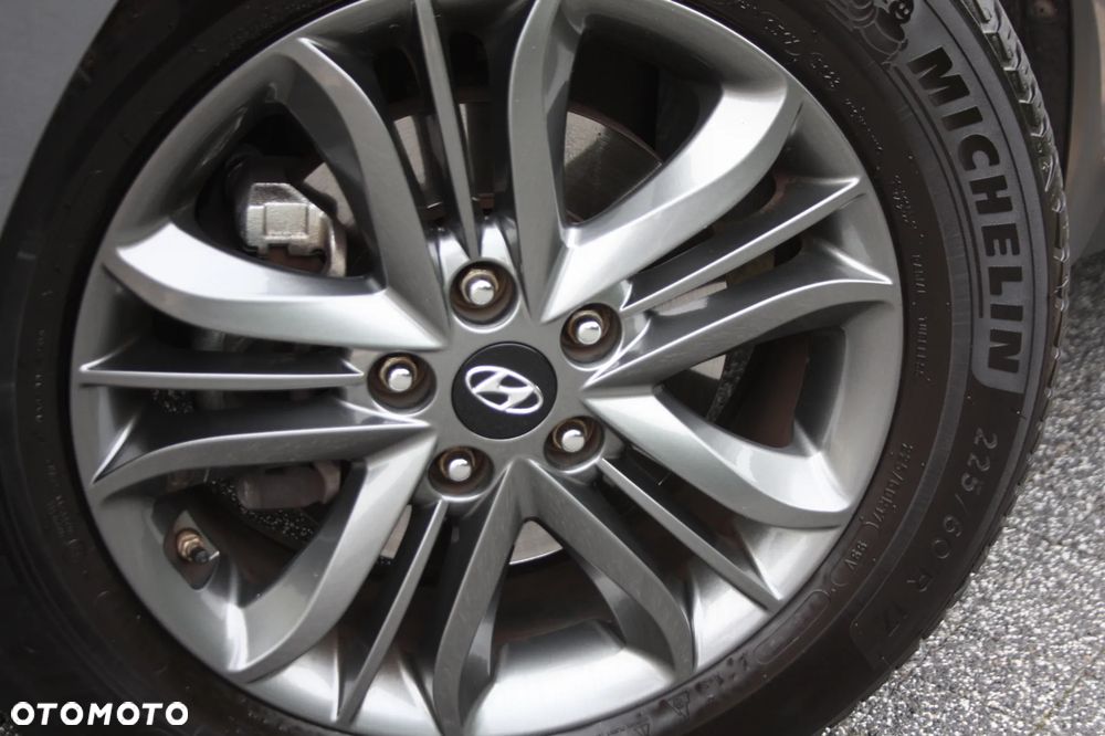 Hyundai ix35 2.0 2WD Automatik Trend - 24