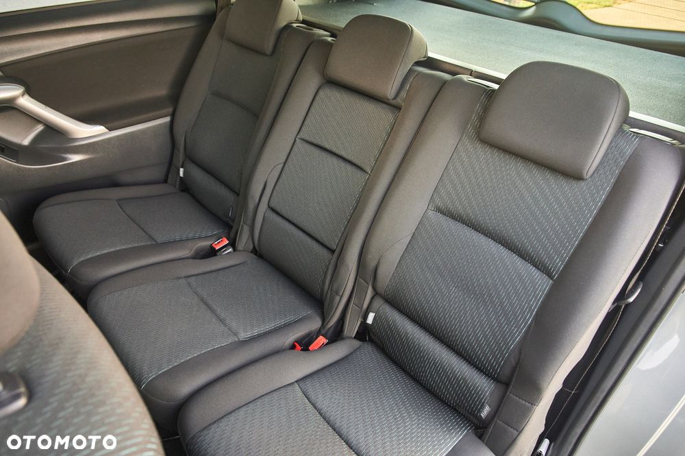 Toyota Verso 1.8 5-Sitzer Executive - 24