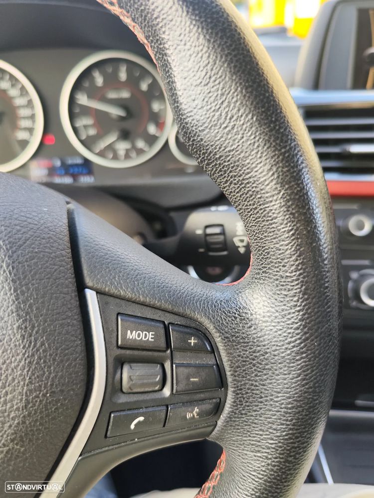 BMW 320 d EfficientDynamics Line Sport - 27