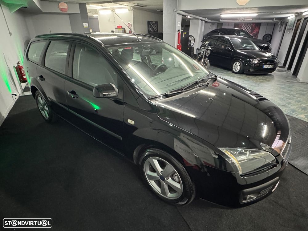Ford Focus SW 1.6 TDCi Ambiente - 4