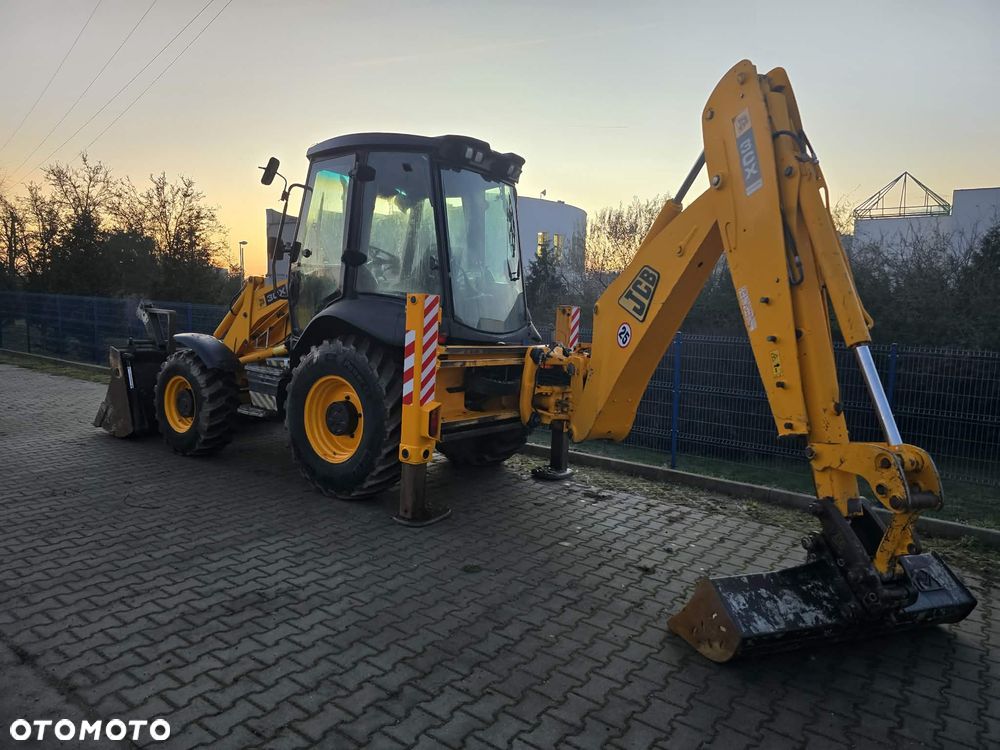 JCB 3CX CONTRACTOR OD NOWOŚCI U NAS SALON POLSKA - 2