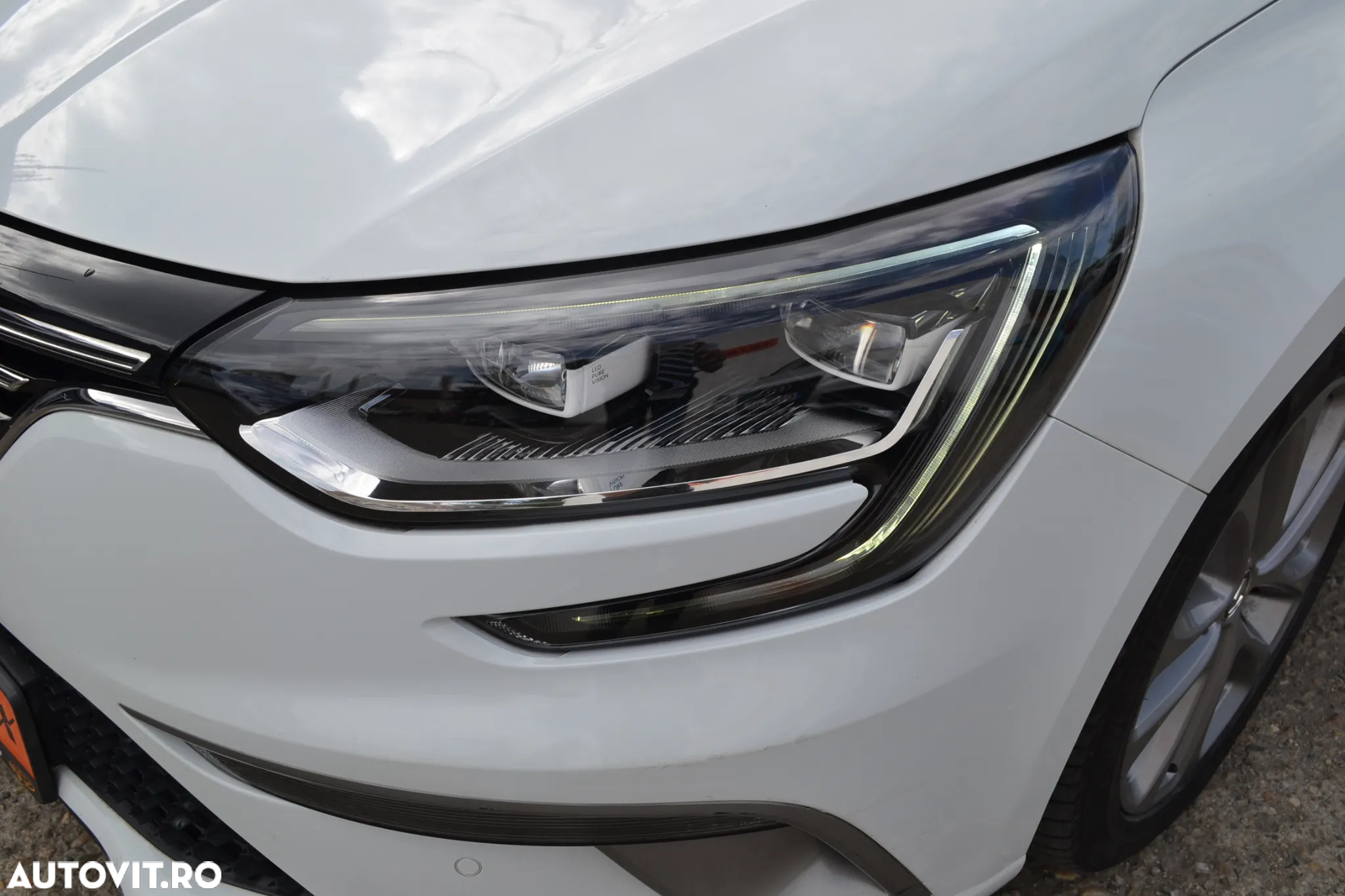Renault Megane Sport Tourer 1.5 dCi EDC GT Line Aut. - 36
