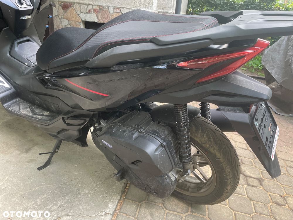 Honda NSS - 8