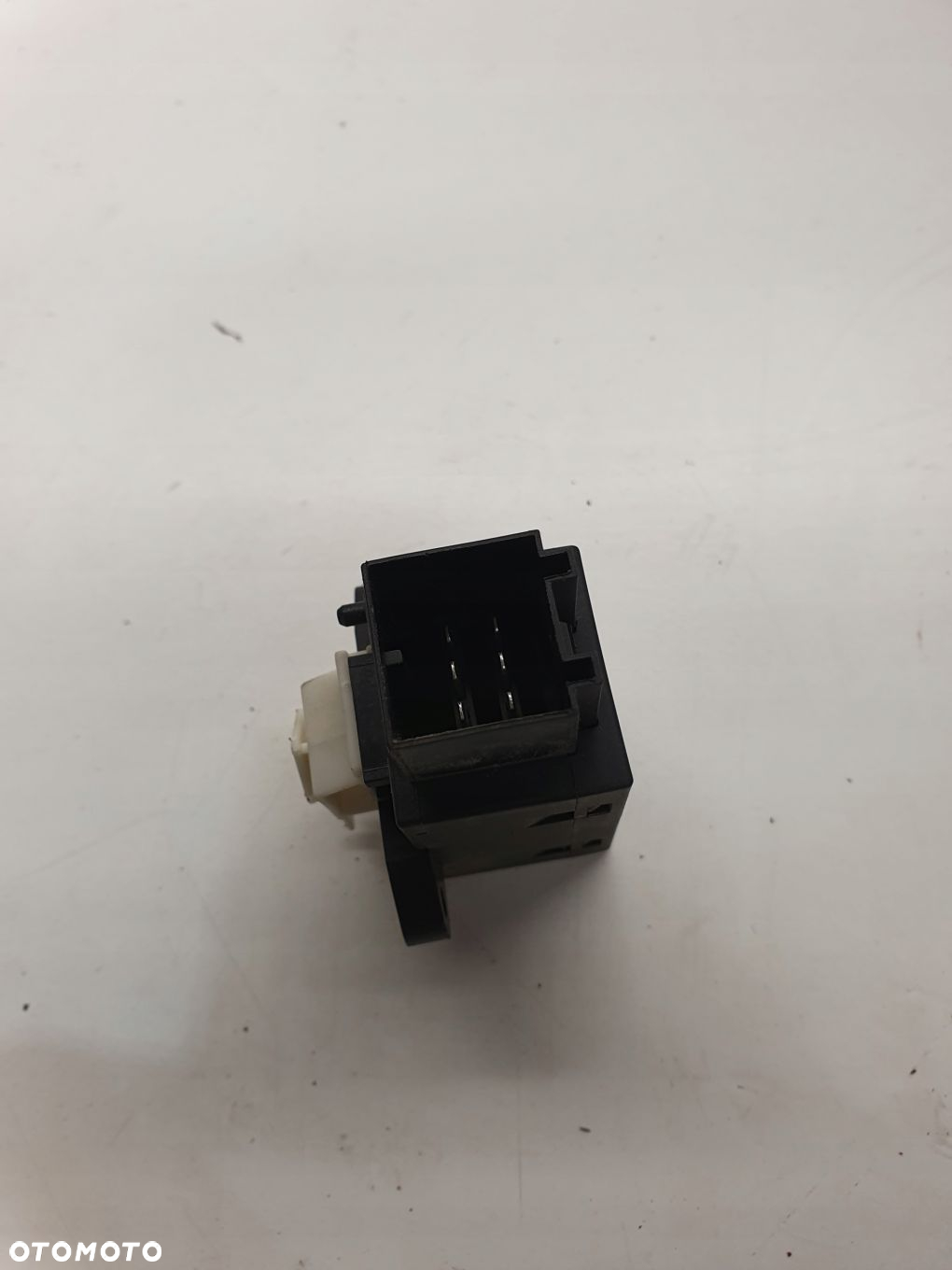 MODUŁ STEROWNIK FOTELA AUDI A3 VW SKODA 4L0959772D - 3