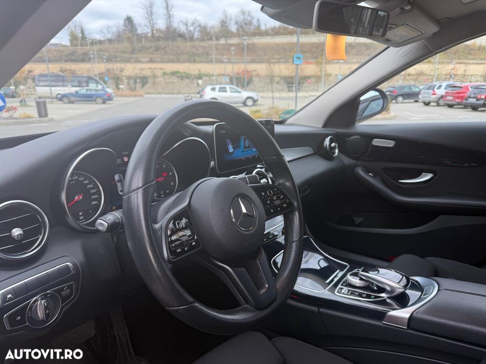 Mercedes-Benz C - 40