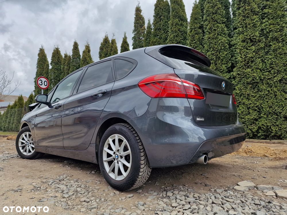 BMW Seria 2 216d - 1