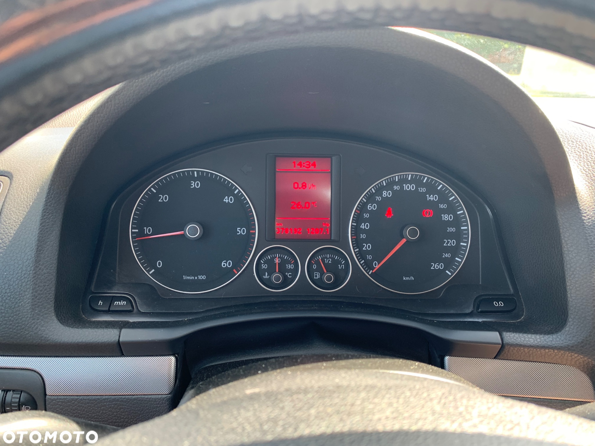 Volkswagen Golf - 13