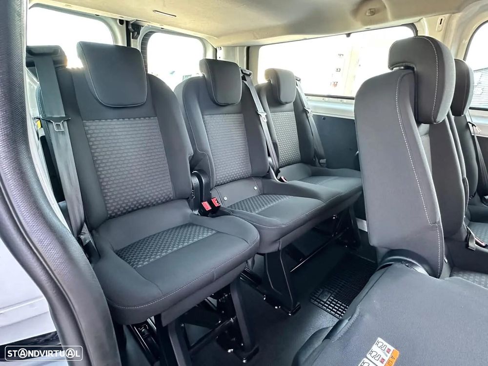 Ford Transit Custom - 11