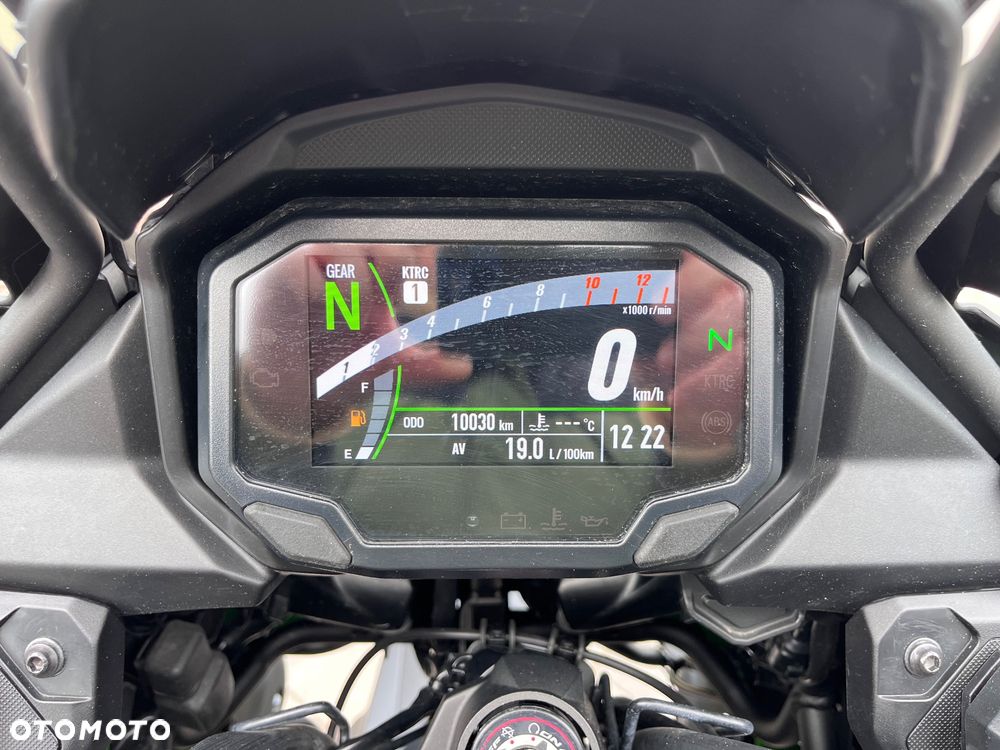 Kawasaki Versys 650 - 13