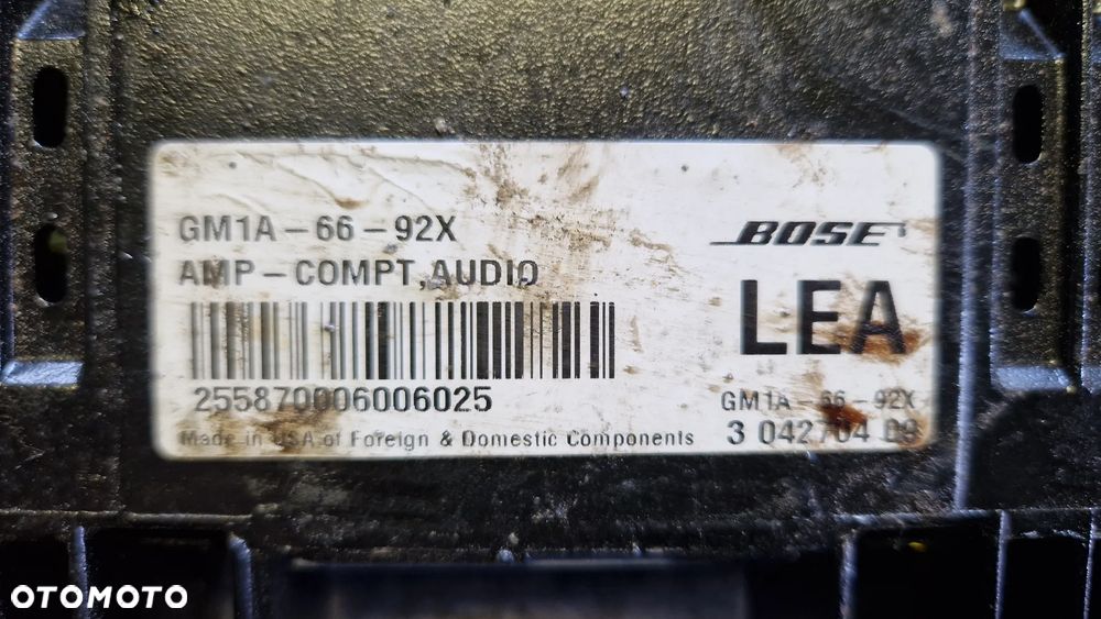 MAZDA 6 GG GY WZMACNIACZ BOSE GM1A-66-92X - 2