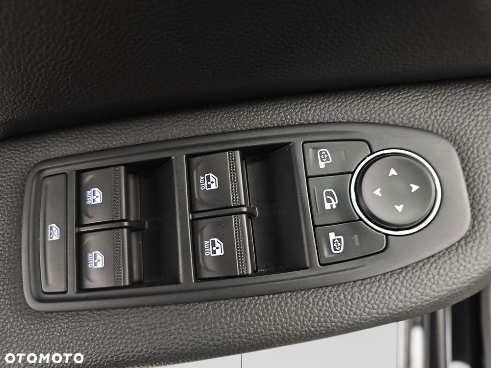 Renault Clio 1.0 TCe Evolution - 13