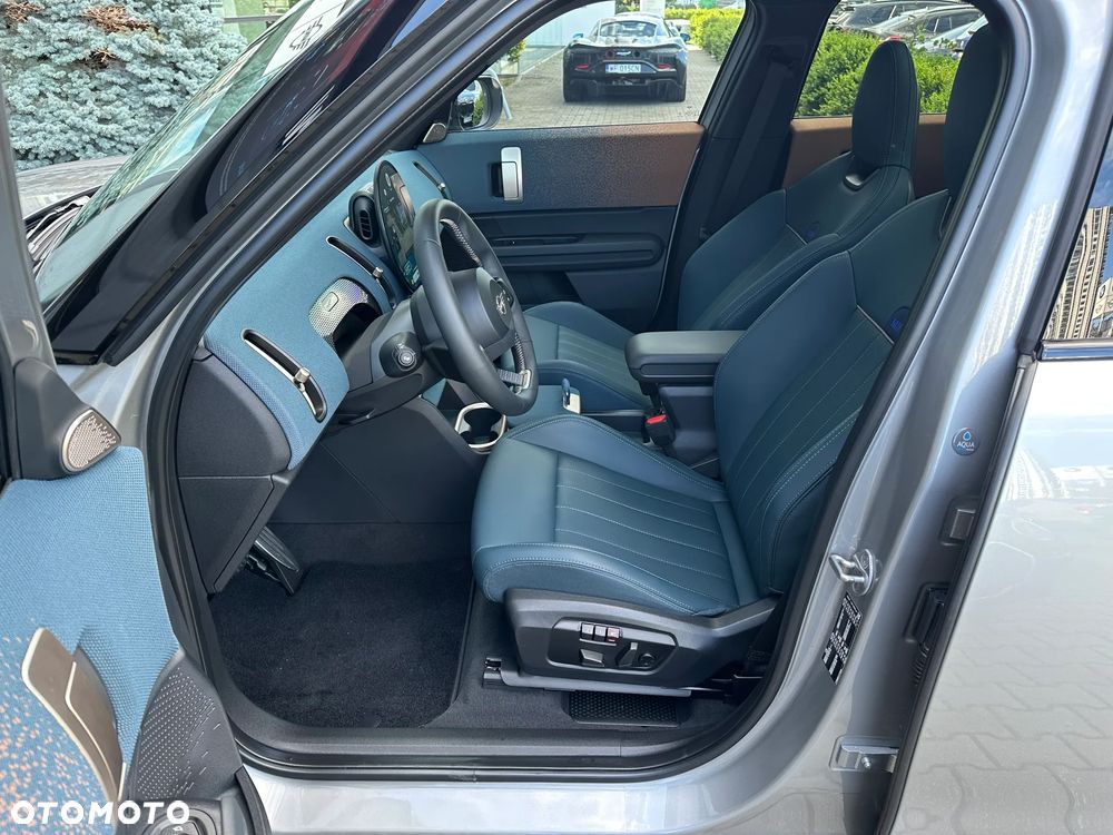 MINI Countryman C mHEV Linia Favoured - 7