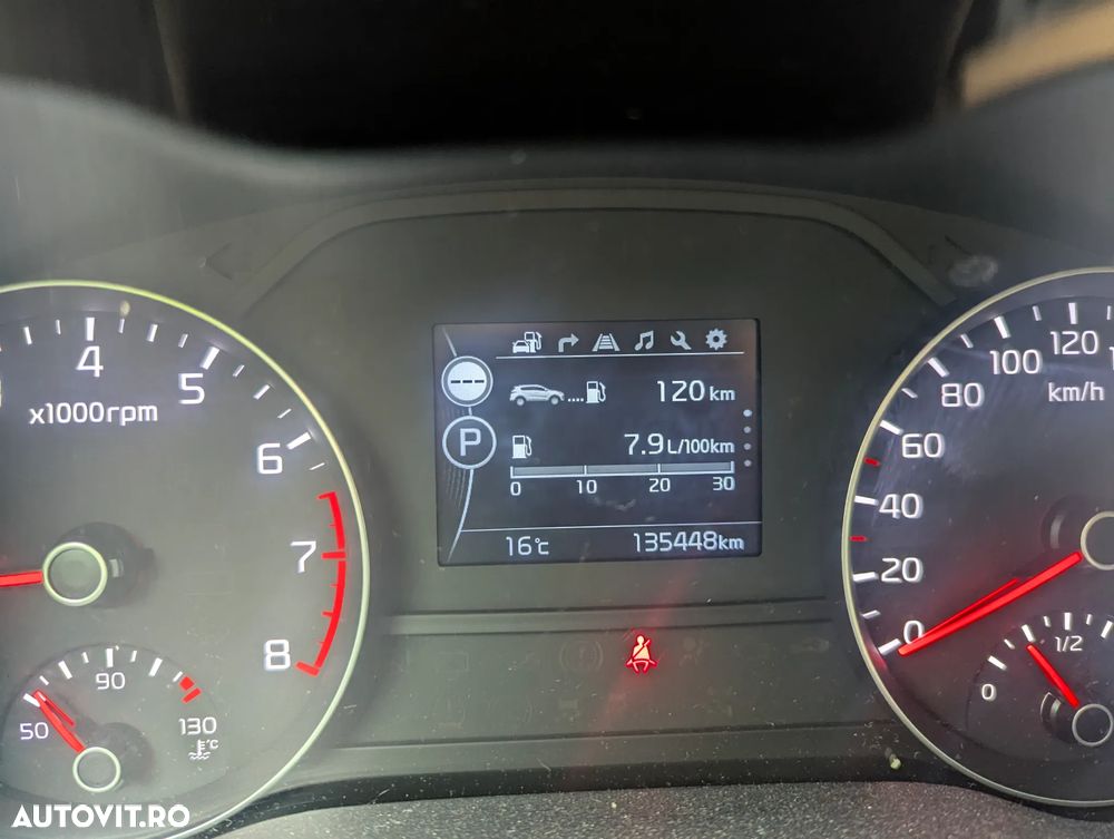 Kia Sportage 1.6 T-GDI 7DCT 4x4 Style - 12