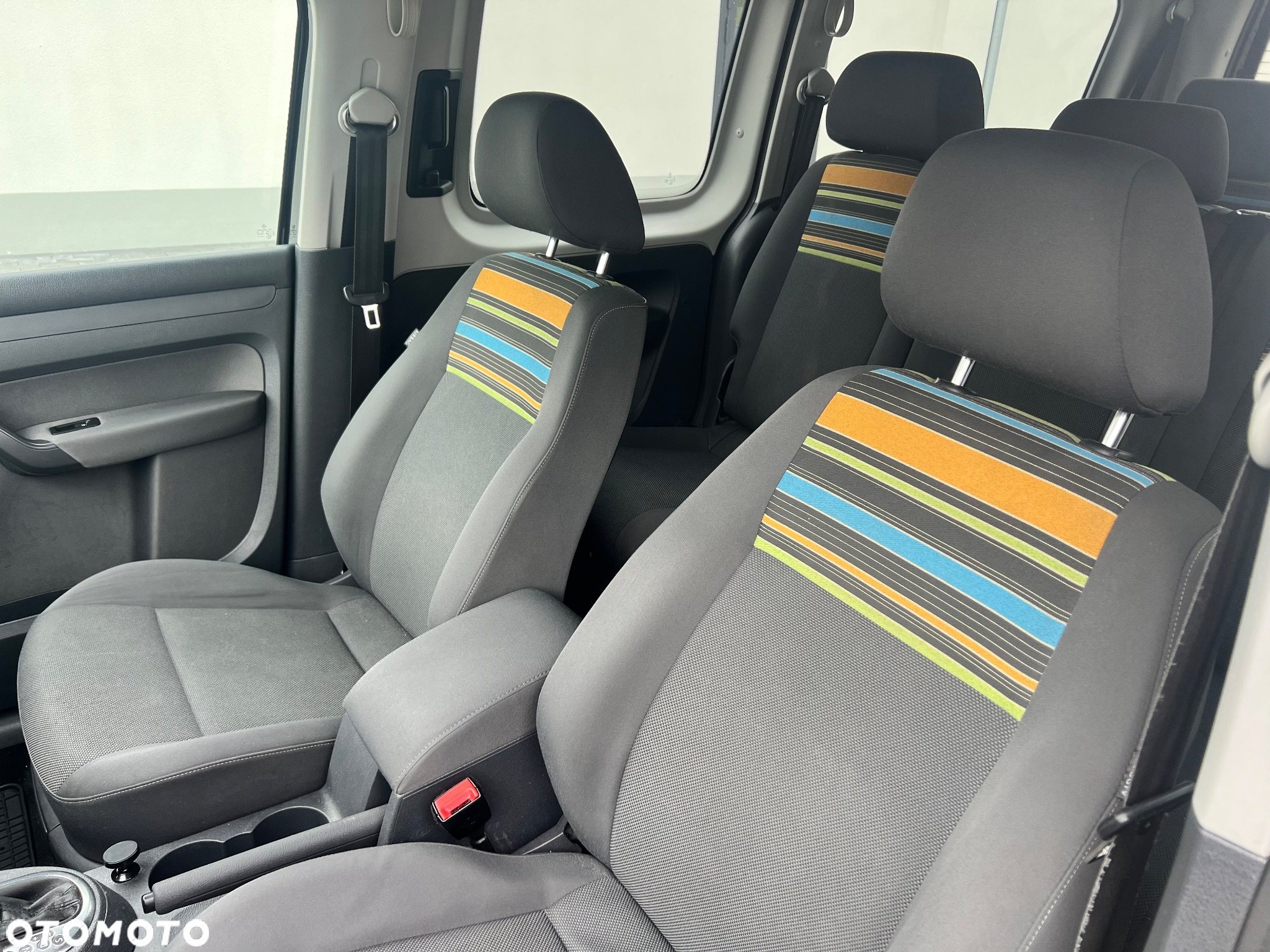 Volkswagen Caddy Maxi 1.6 TDI Comfortline DSG - 23