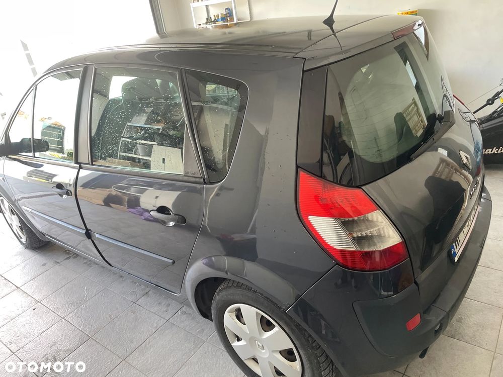 Renault Scenic - 4