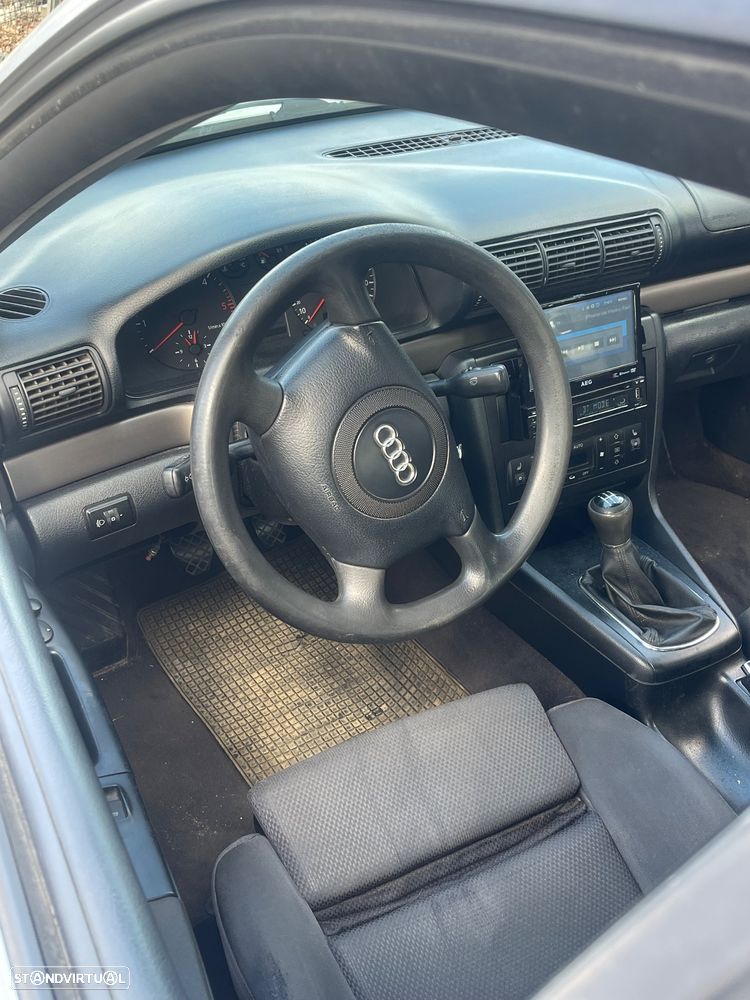 Audi A4 1.9 TDI Sport - 3