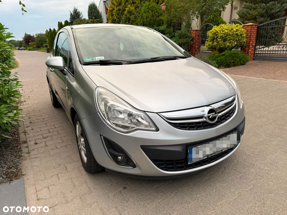 Opel Corsa 1.2 16V Graphite - 1
