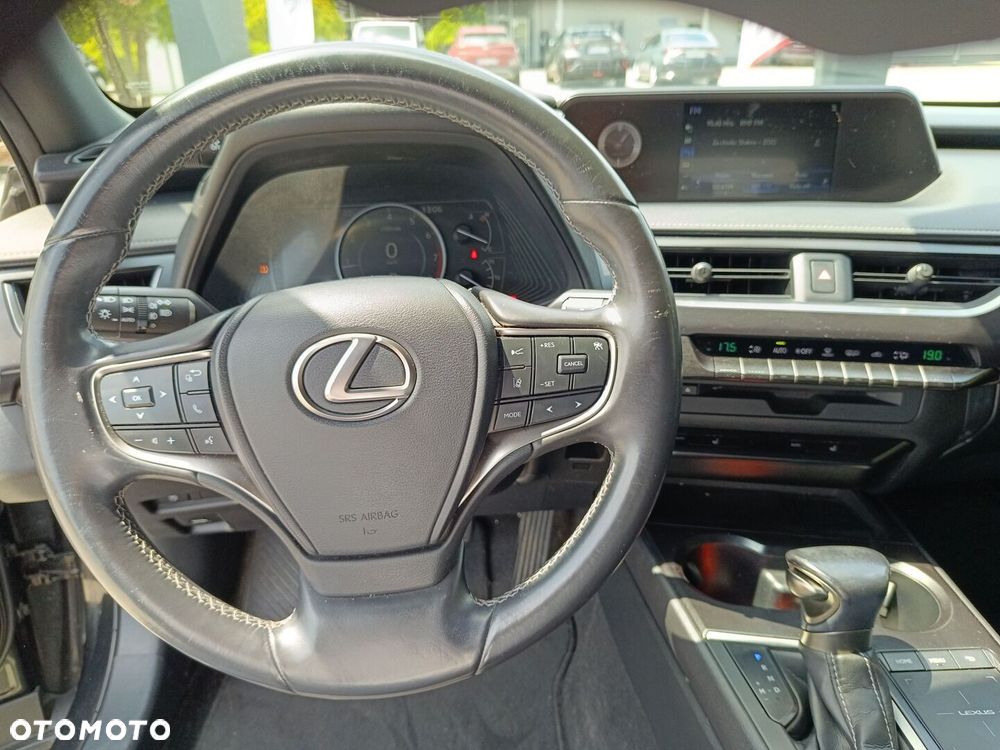 Lexus UX 200 GPF Business Edition 2WD - 13