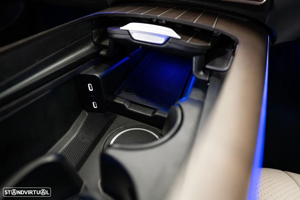 Mercedes-Benz E 300 - 38