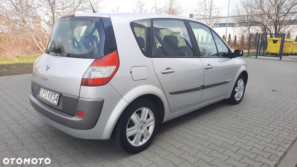 Renault Scenic - 3