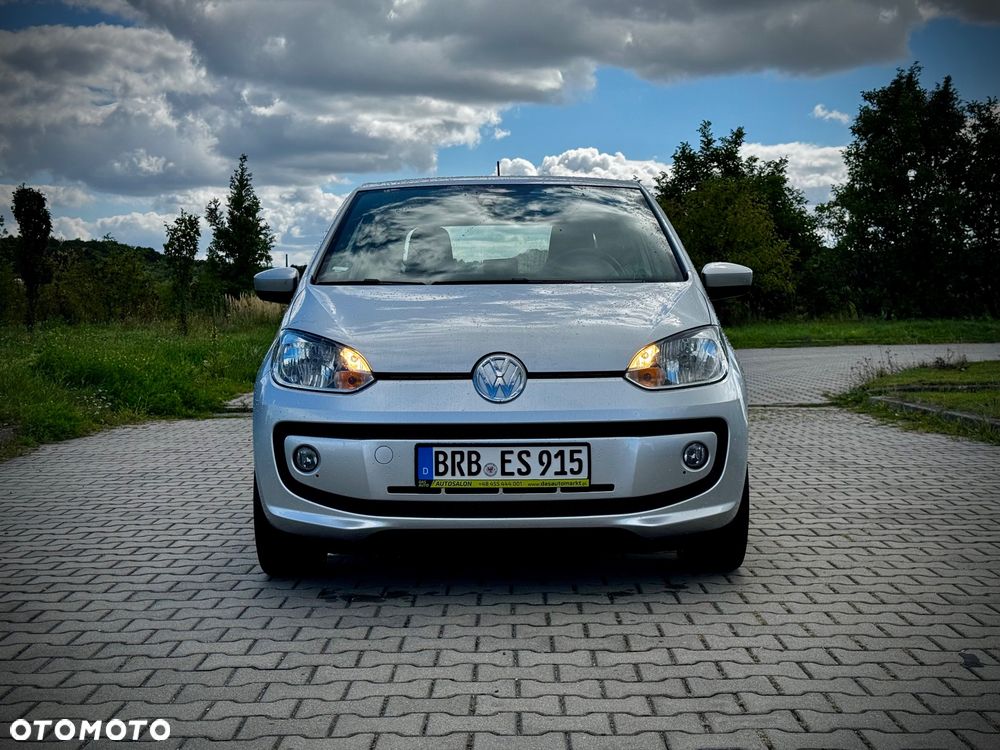 Volkswagen Up 2015 photo 5