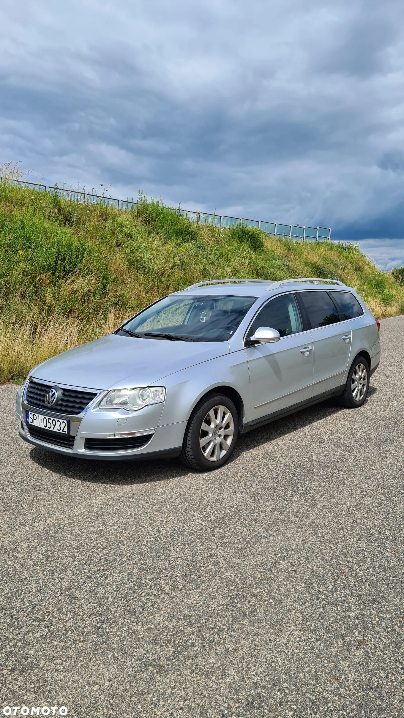 Volkswagen Passat 2.0 TDI Comfortline DSG - 1
